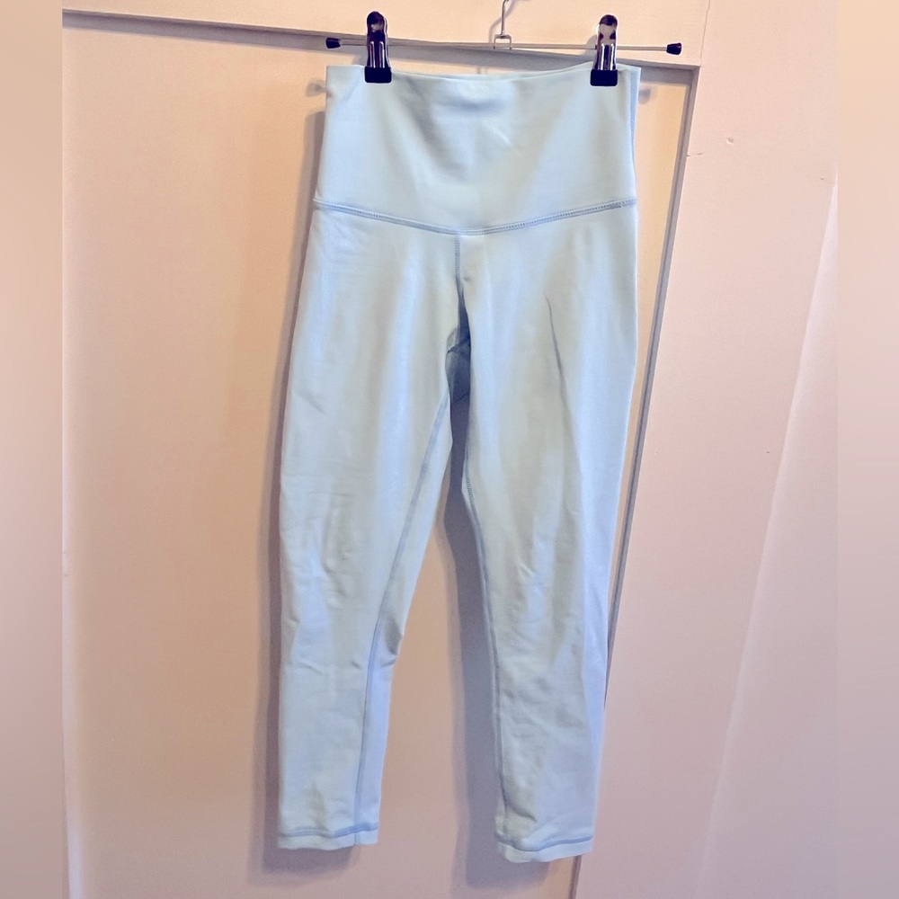 Gorgeous sky blue DYI 7/8 leggings. Only worn once.